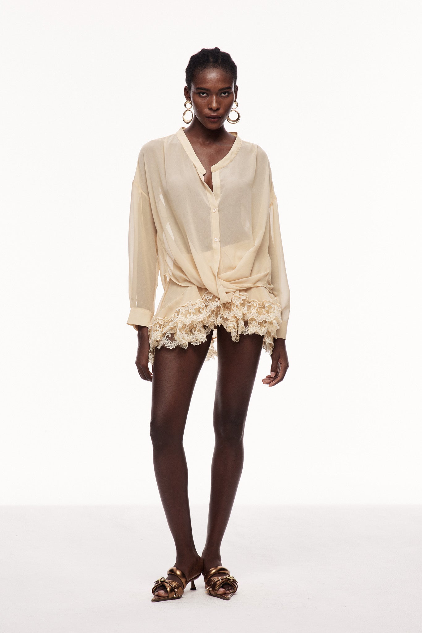 Polished Garment with an Effortless Classic Look