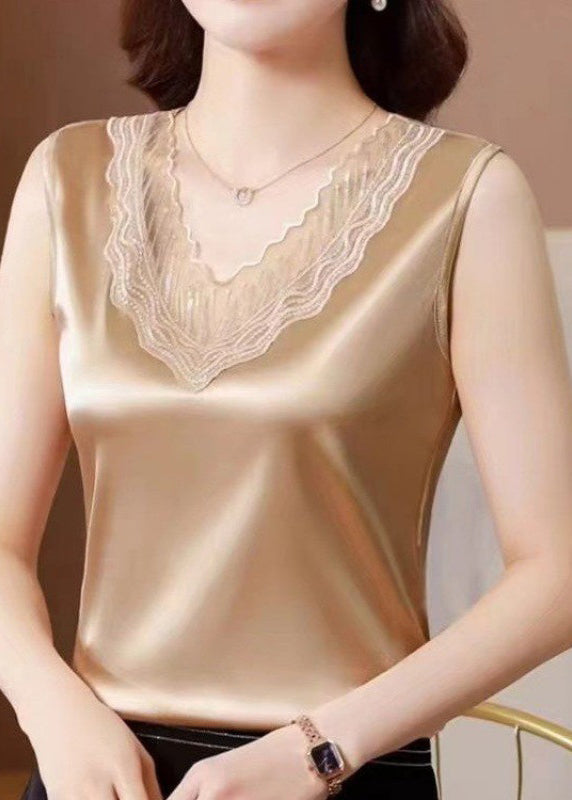 Beautifully Crafted Top in a Classic Style