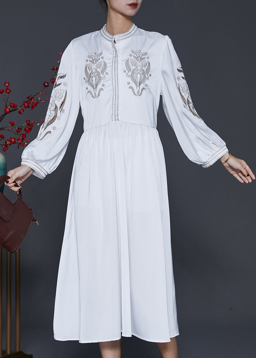 Classic Vintage Dress with a Flattering Fit