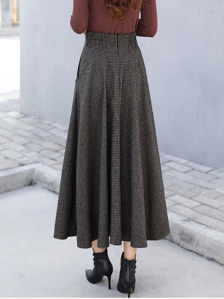Classic Vintage Garment with a Flattering Fit