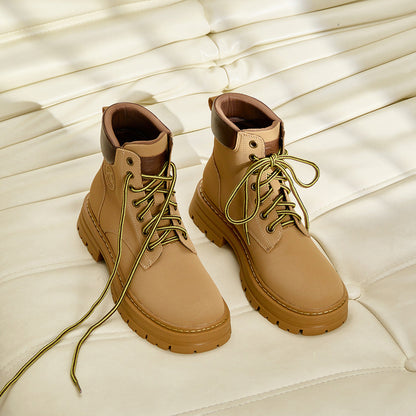 Beautifully Crafted Boots in a Classic Style