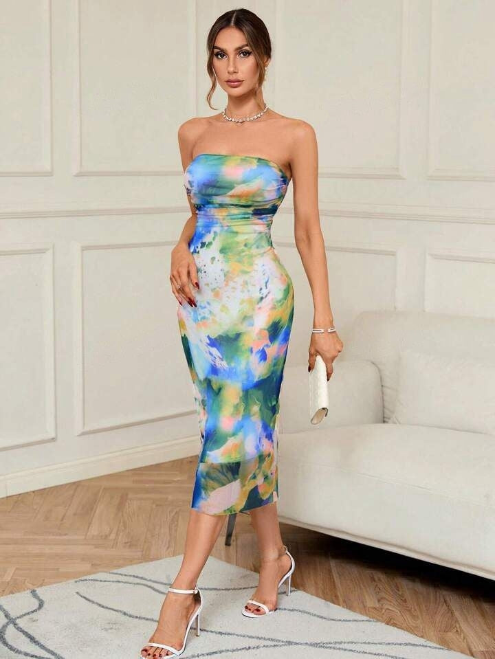 Classic Vintage & Enduringly Stylish Dress
