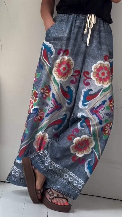 Effortlessly Elegant Trousers with a Timeless Design