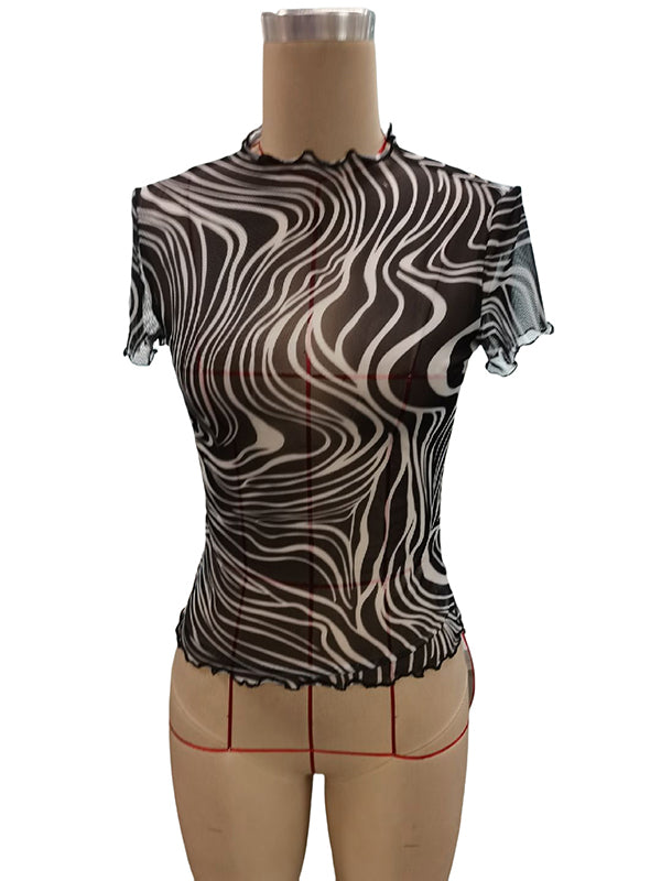 Classic Vintage T-Shirt with a Flattering Fit