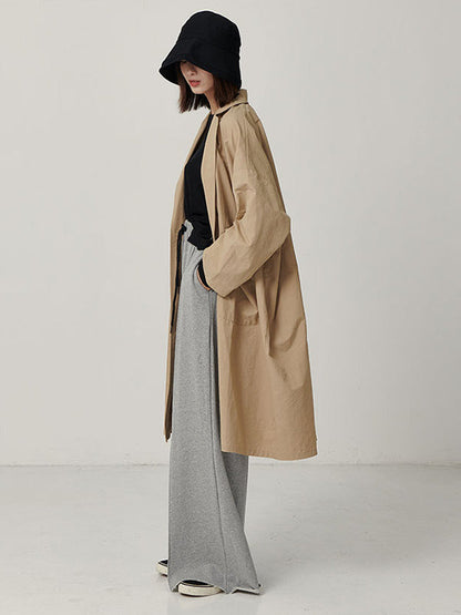 Well Tailored Pants with a Graceful Silhouette