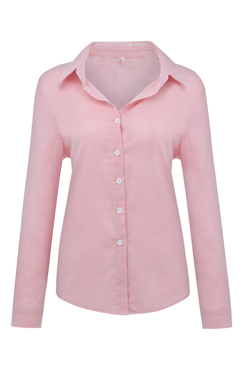 Classic Vintage Blouse with a Flattering Fit
