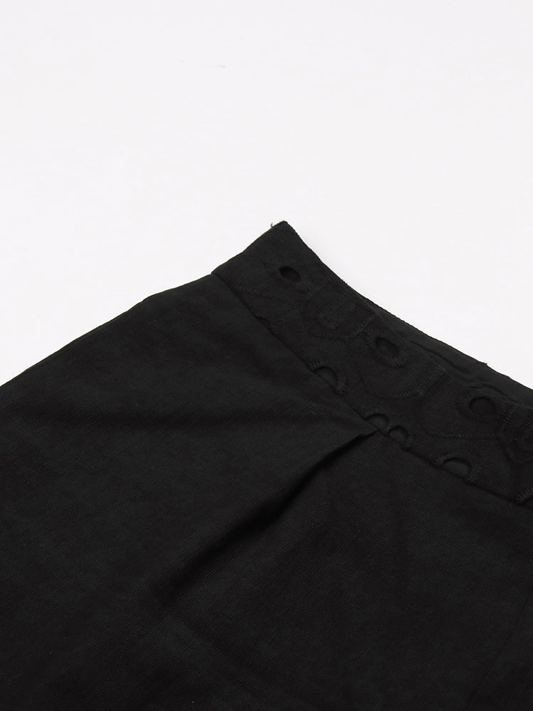 Well Tailored Garment with a Graceful Silhouette
