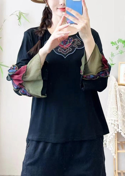 Well Tailored Shirt with a Graceful Silhouette