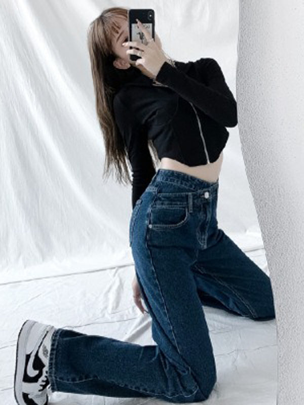 Well Tailored Pants with a Graceful Silhouette