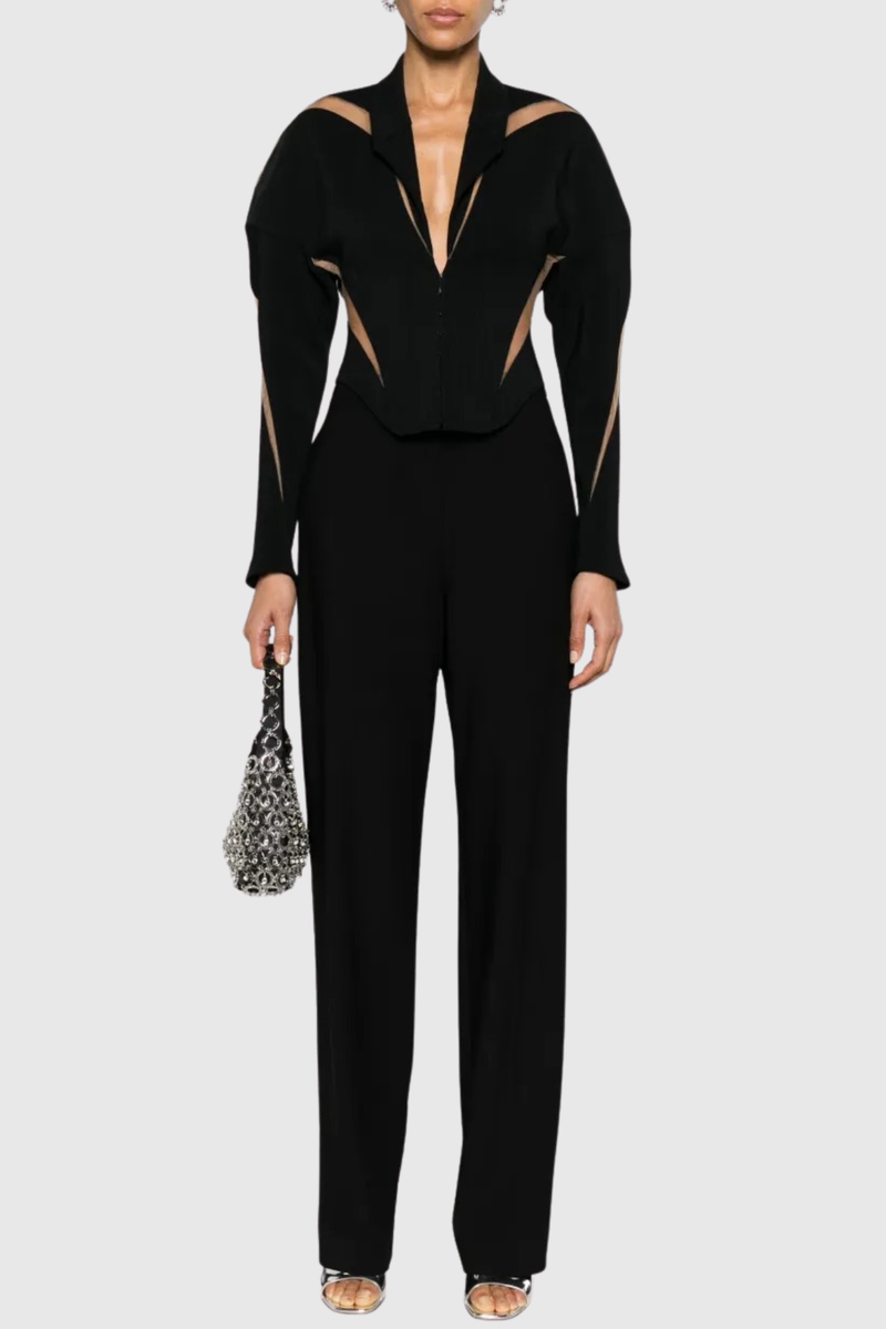Well Tailored Jacket with a Graceful Silhouette