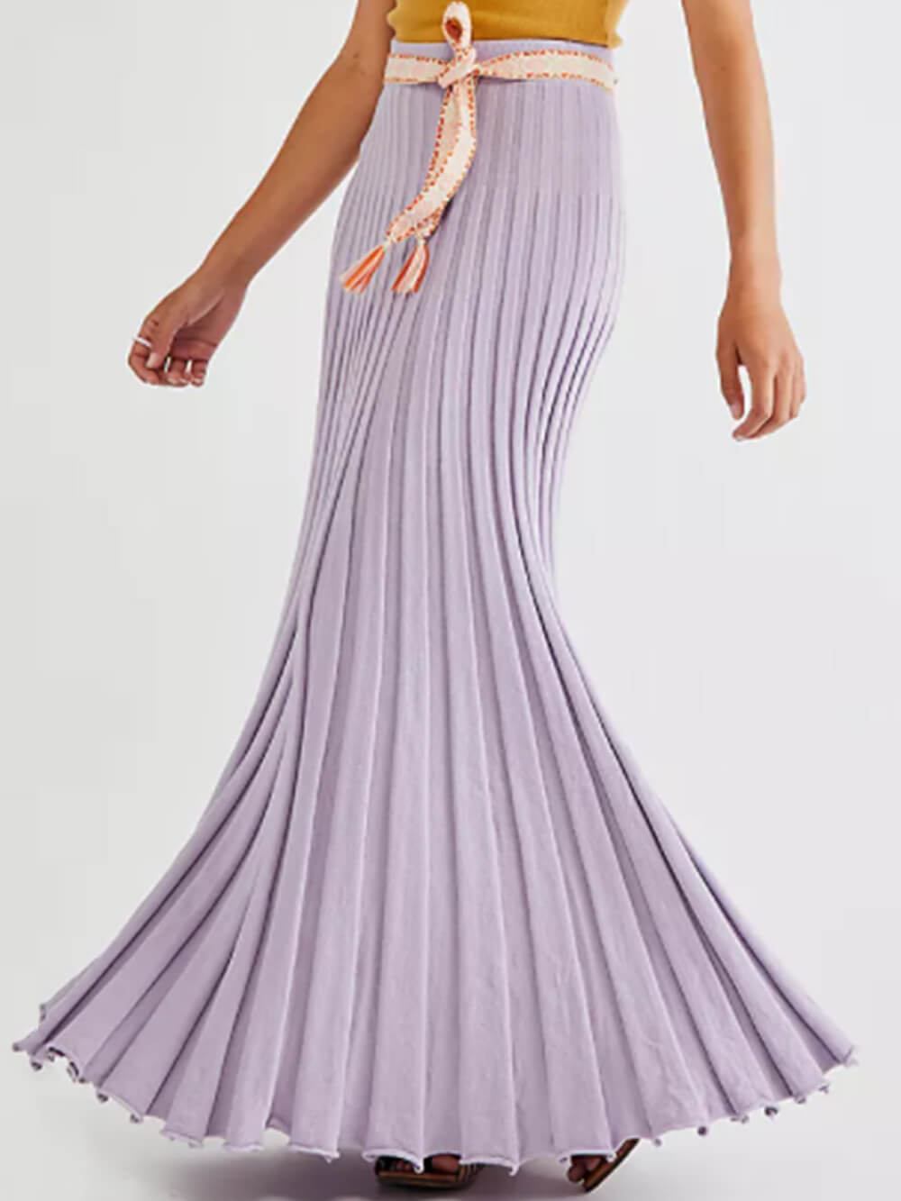 Sophisticated Garment with a Clean Classic Look