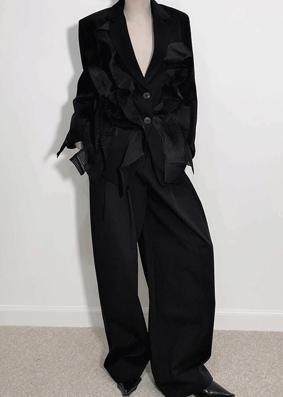 Classic Vintage Pants with a Flattering Fit