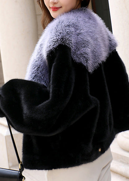 Gracefully Styled Coat for Any Occasion