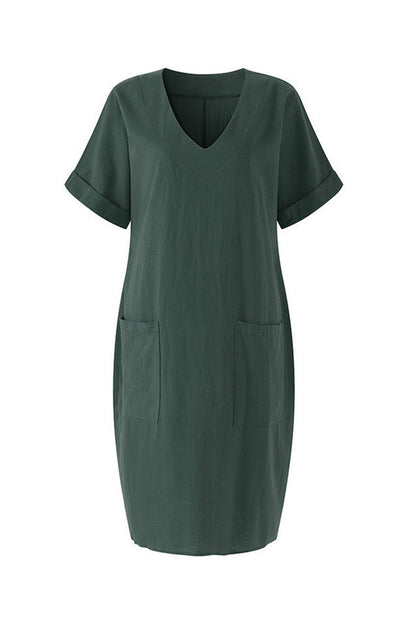 Sophisticated Dress with a Clean Classic Look