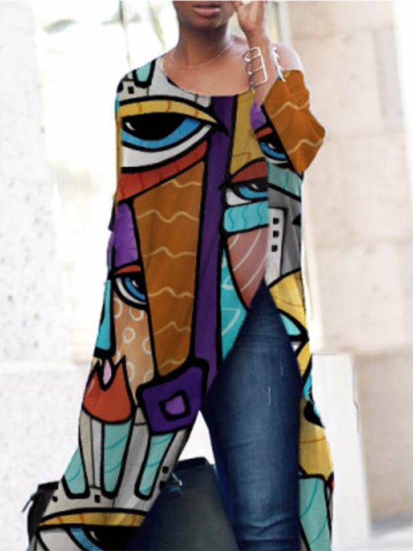Well Tailored T-Shirt with a Graceful Silhouette