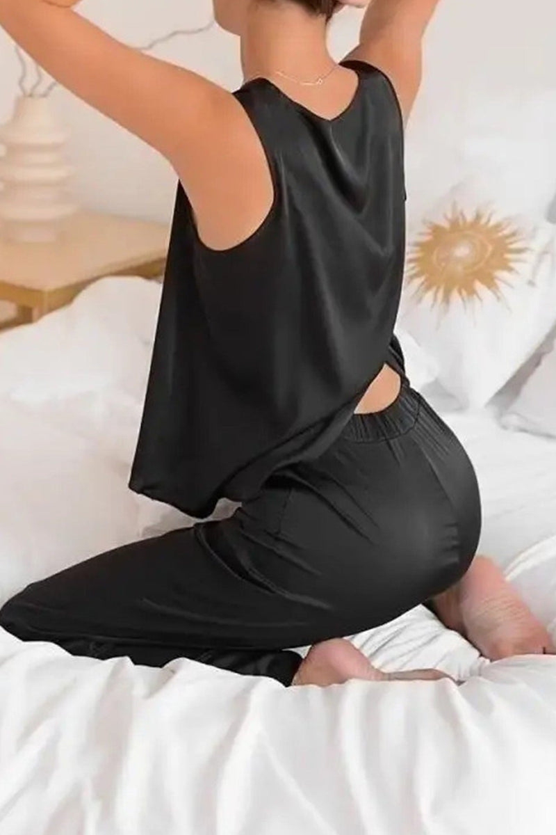 Beautifully Finished Pants in a Timeless Design