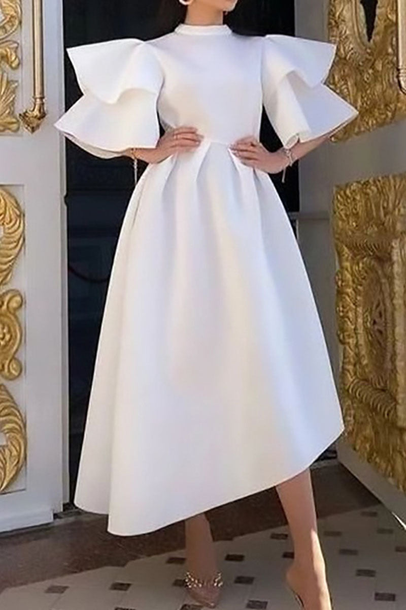 Well Tailored Dress with a Graceful Silhouette