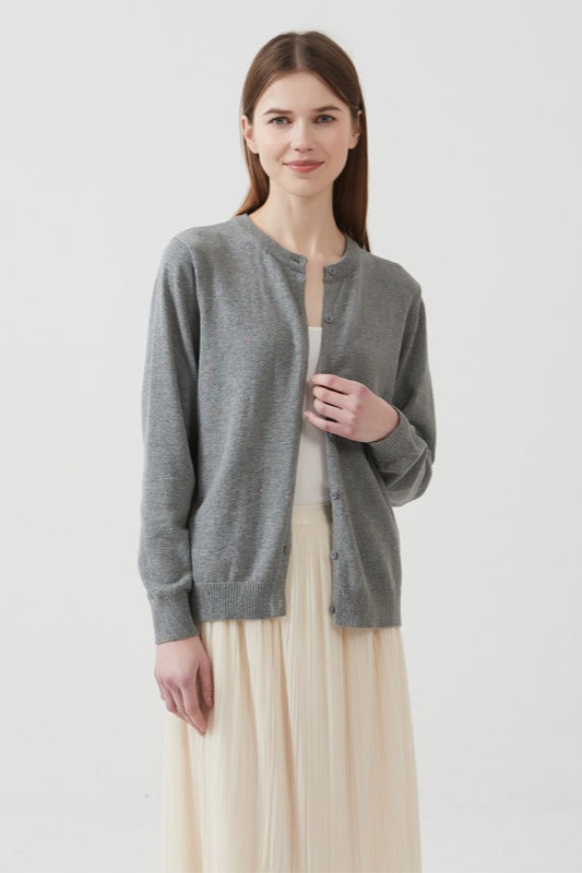 Gracefully Styled Cardigan for Any Occasion