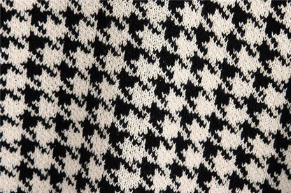 Beautifully Finished Coat in a Timeless Design