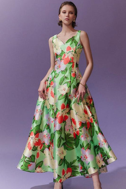 A Vintage Style Dress with Delicate Timeless Details