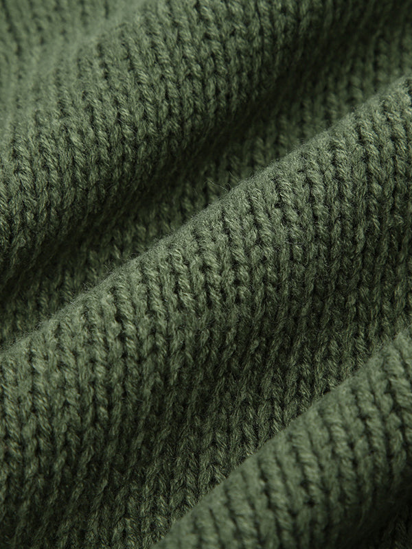 Classic Vintage Sweater with a Flattering Fit