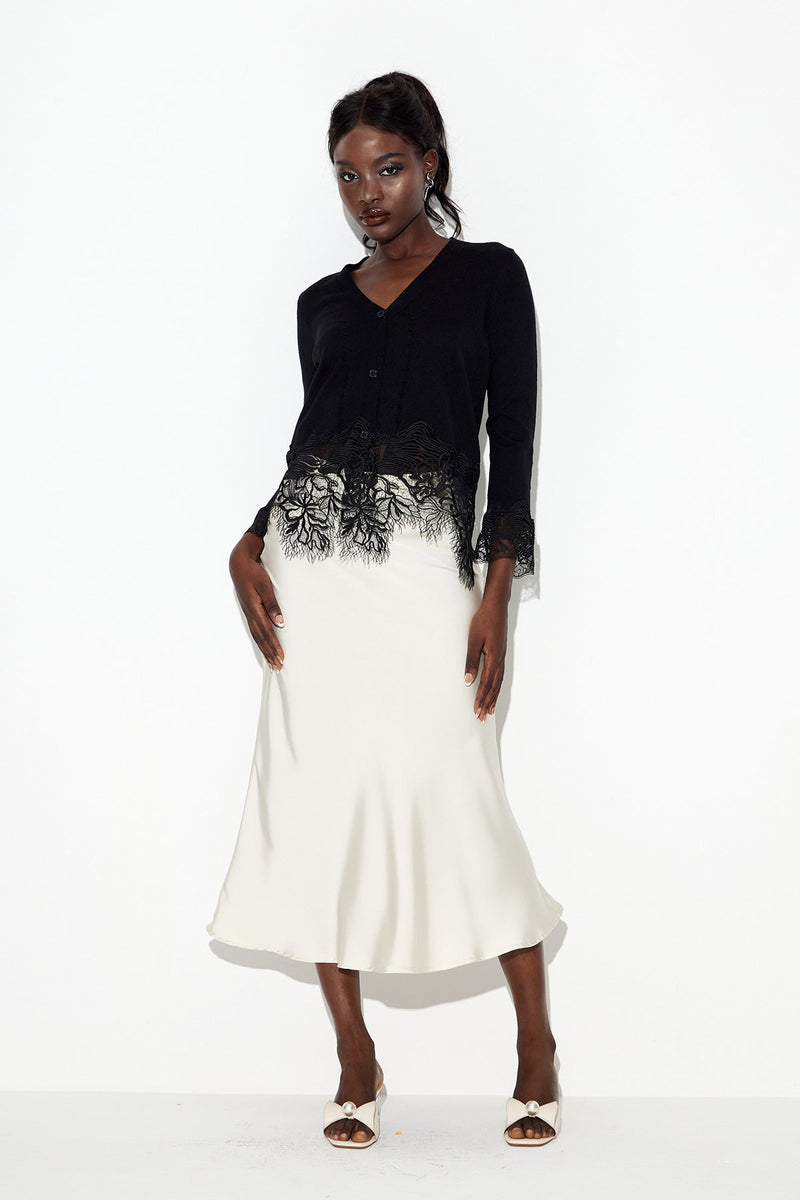 Beautifully Crafted Top in a Classic Style