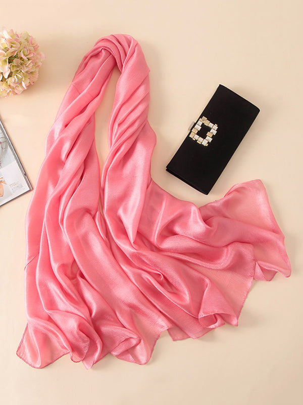 Sophisticated Garment with a Clean Classic Look
