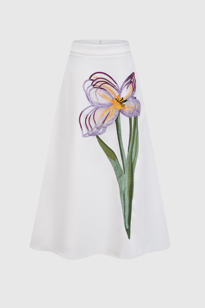 Effortlessly Elegant Garment with a Timeless Design
