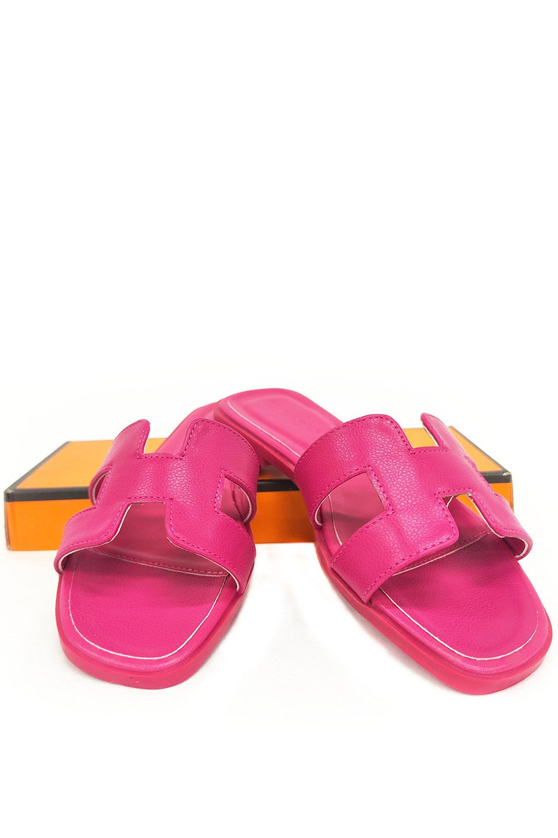 Elegantly Styled Sandals for Everyday Wear