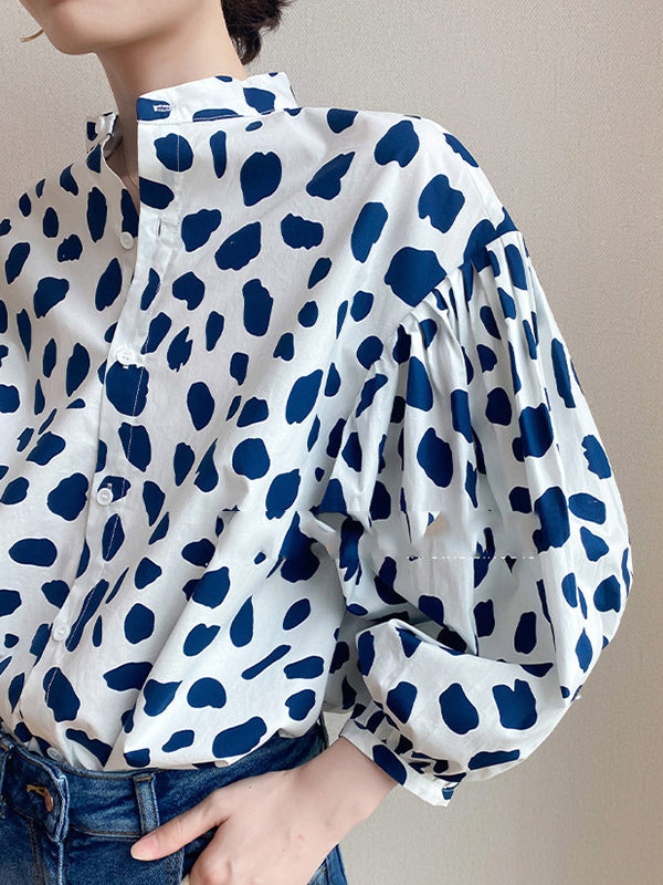 Beautifully Finished Blouse in a Timeless Design