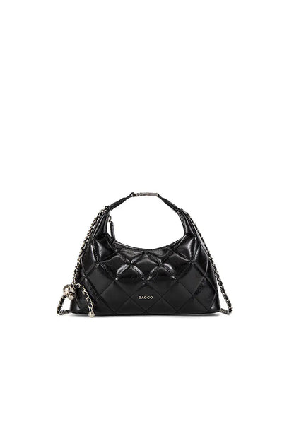 Effortlessly Elegant Bag with a Timeless Design