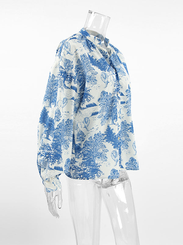 Sophisticated Blouse with a Clean Classic Look