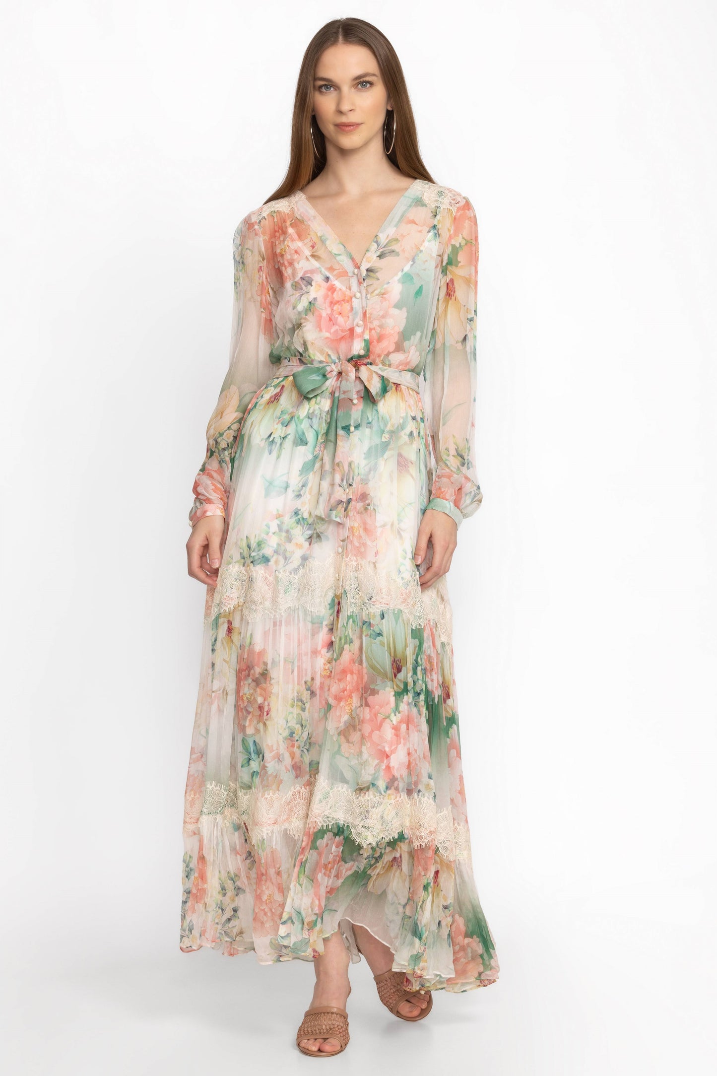 Gracefully Styled Dress for Any Occasion
