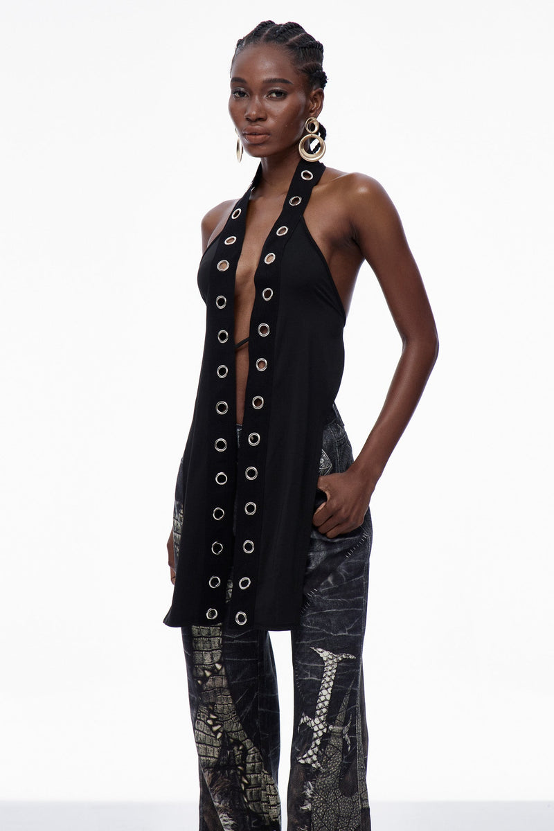 Polished Top with an Effortless Classic Look