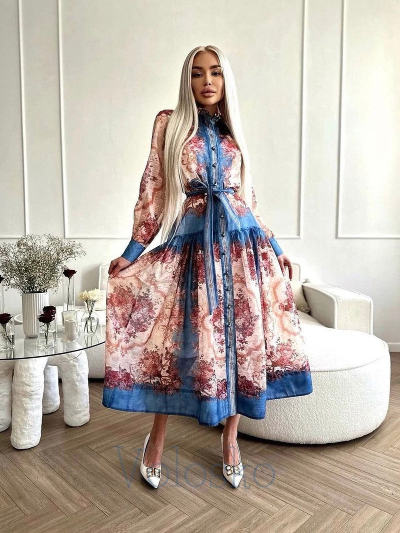 Classic Vintage & Enduringly Stylish Dress
