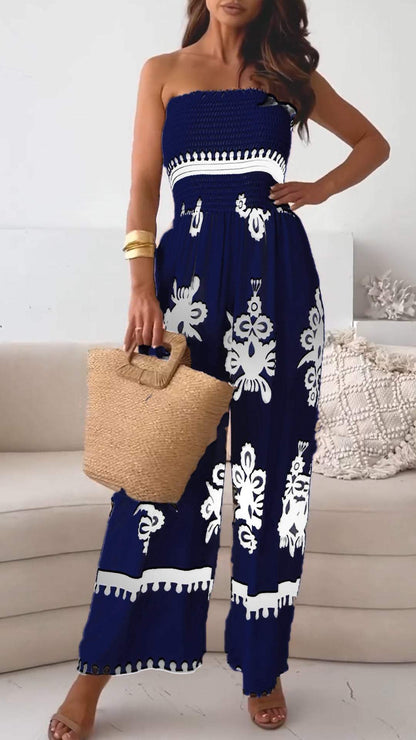 A Vintage Style Top with Delicate Timeless Details