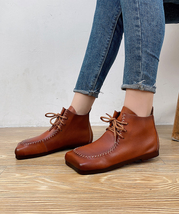 Polished Boots with an Effortless Classic Look