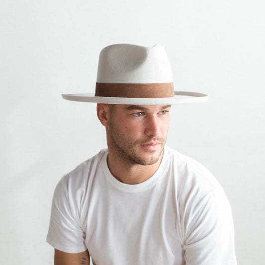 Well Tailored Garment with a Graceful Silhouette