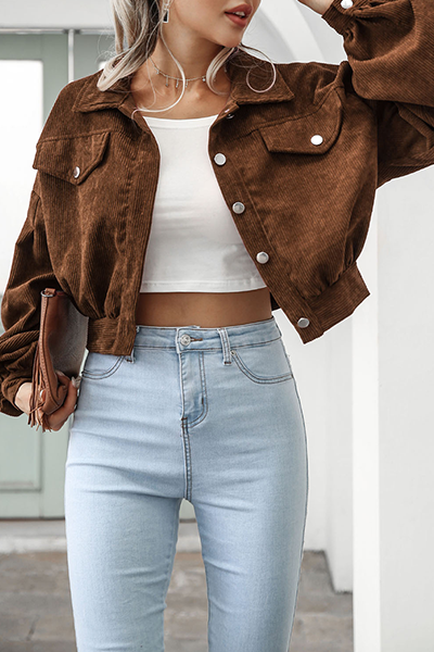 Effortlessly Elegant Garment with a Timeless Design