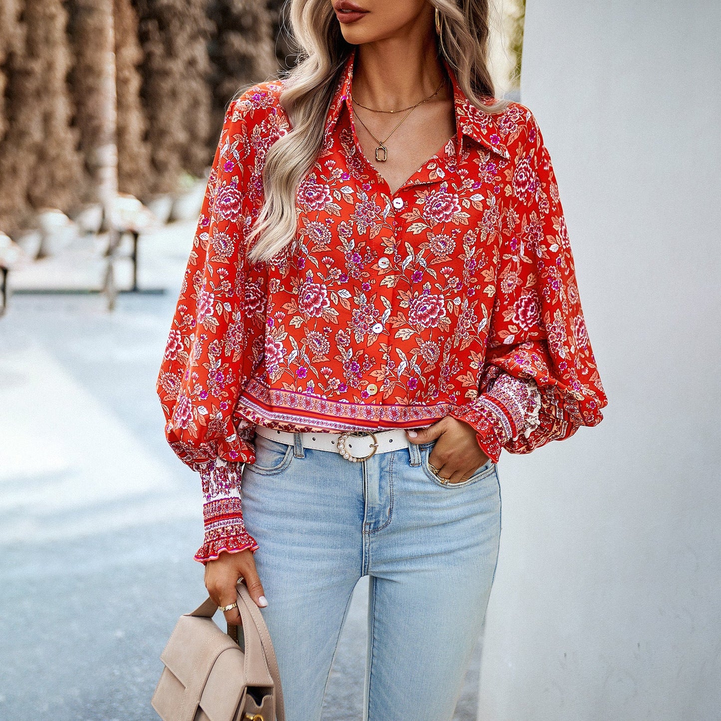 Well Tailored Shirt with a Graceful Silhouette