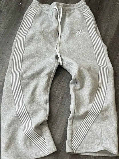 Beautifully Finished Pants in a Timeless Design