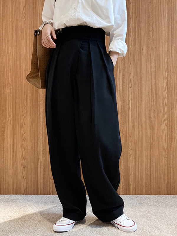 A Vintage Style Pants with Delicate Timeless Details
