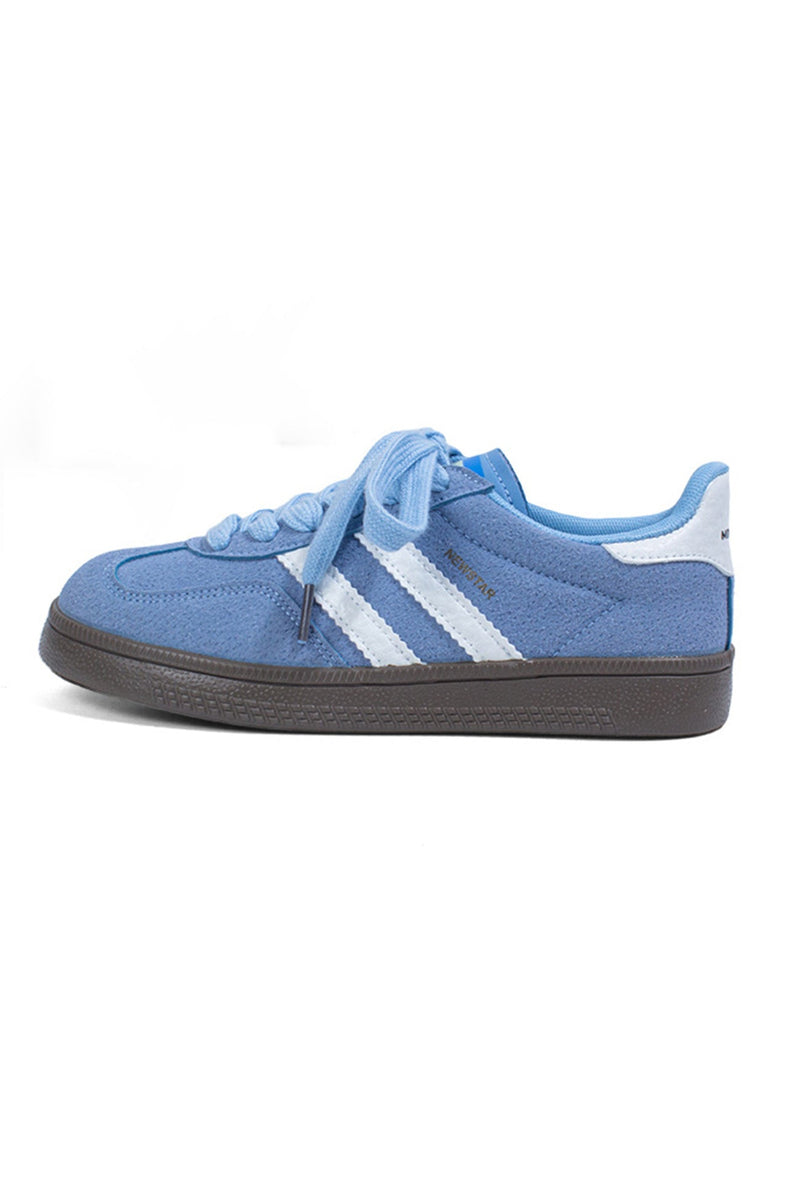 Well Tailored Sneakers with a Graceful Silhouette