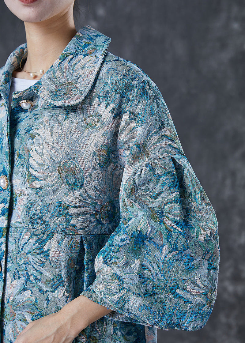 Gracefully Styled Coat for Any Occasion