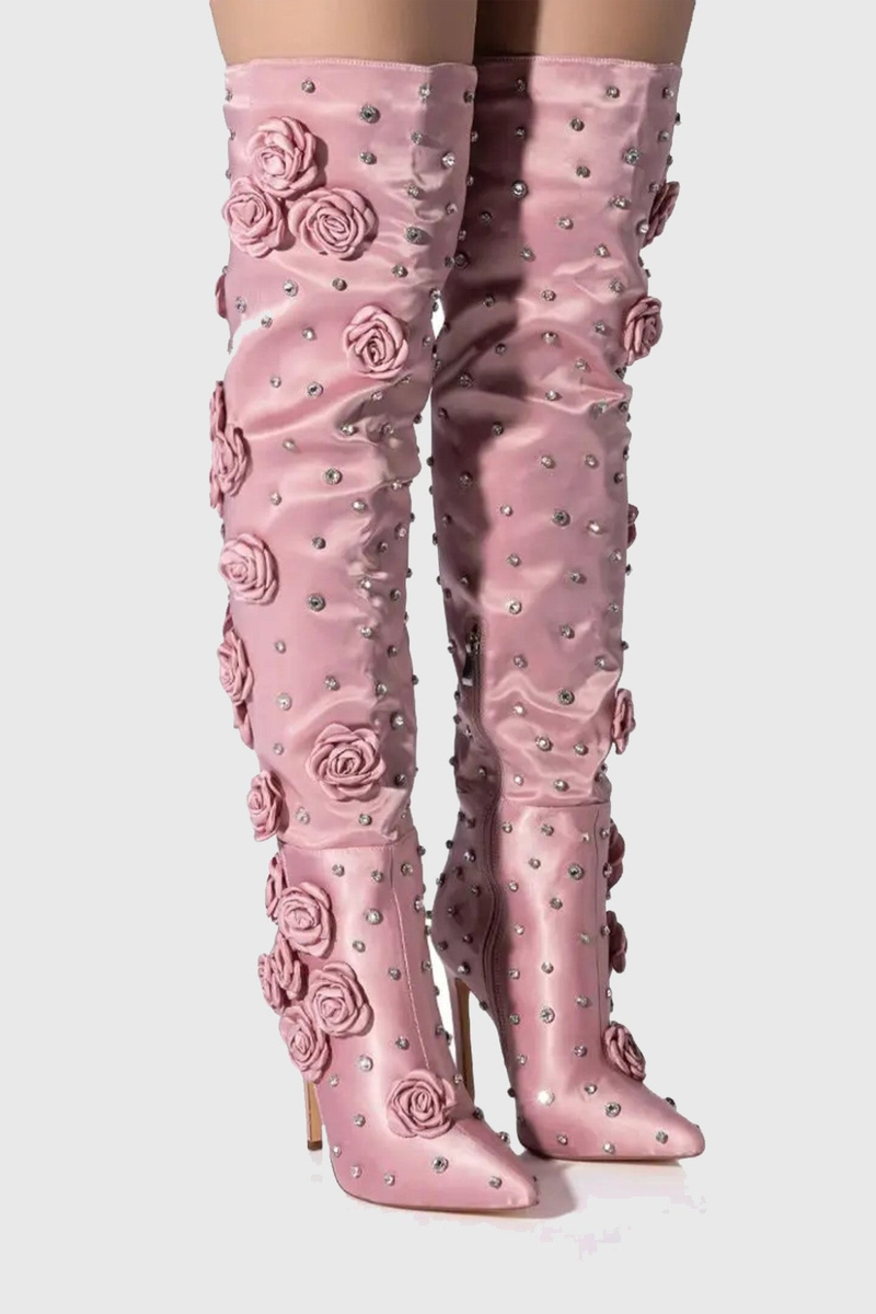 Polished Boots with an Effortless Classic Look