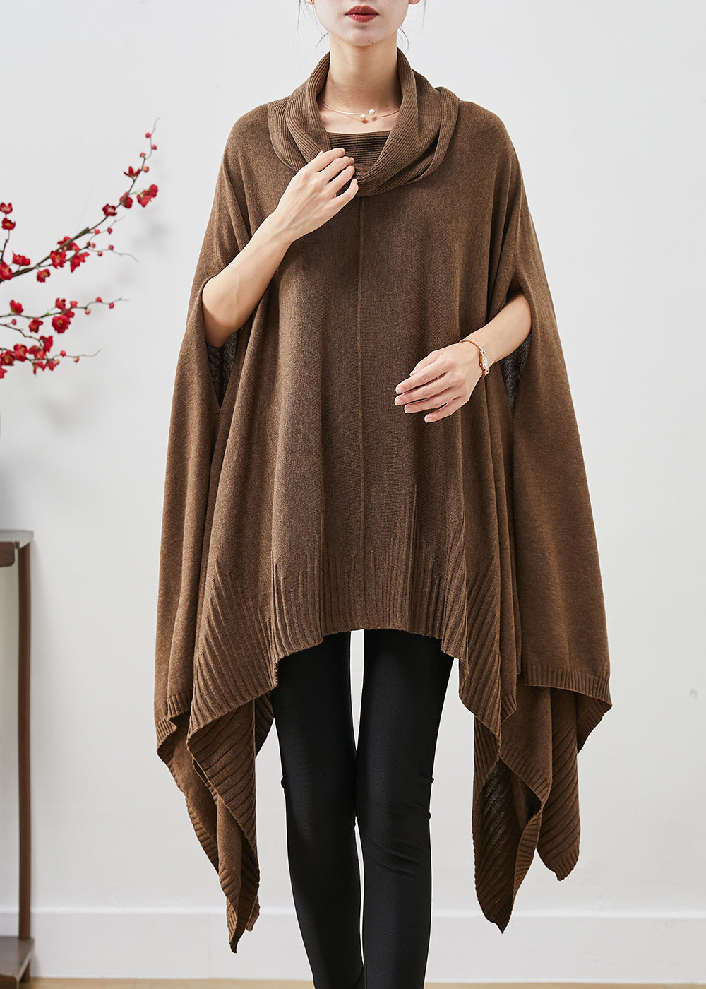 Effortlessly Elegant Sweater with a Timeless Design