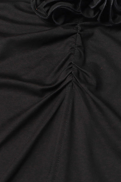 Effortlessly Elegant Garment with a Timeless Design