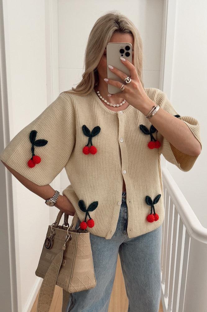 Beautifully Crafted Sweater in a Classic Style