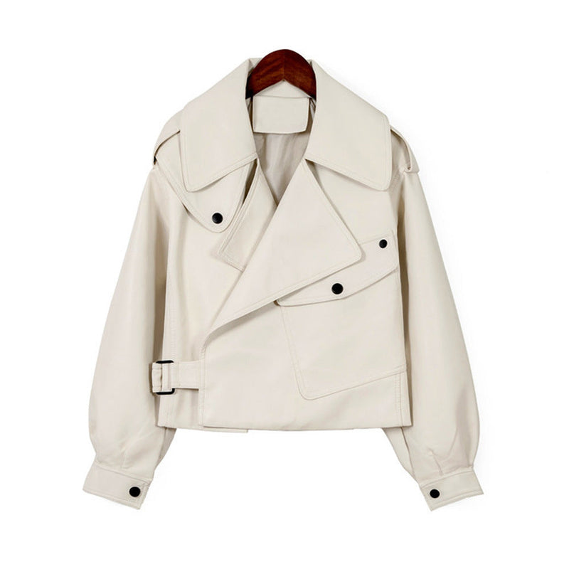 A Vintage Style Jacket with Delicate Timeless Details