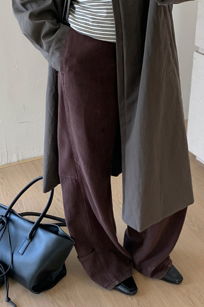 Gracefully Styled Garment for Any Occasion